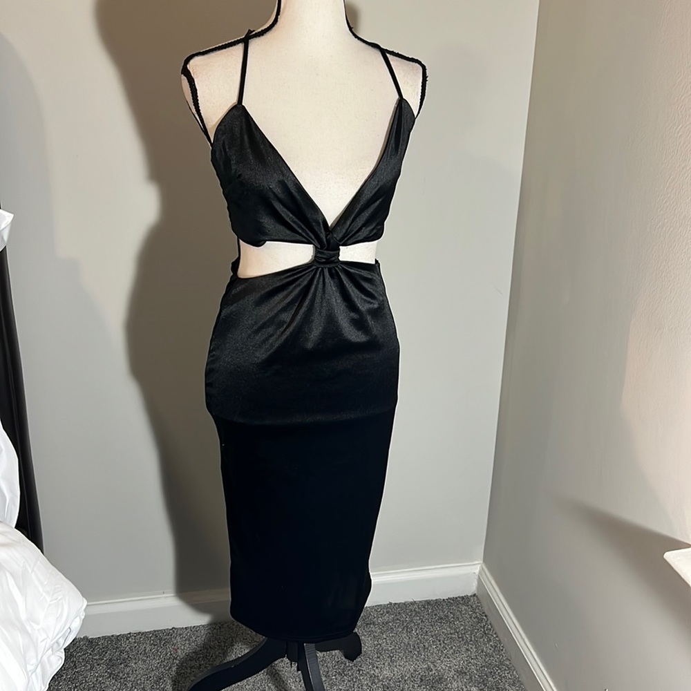 FOREVER 21 Blk Satin Dress